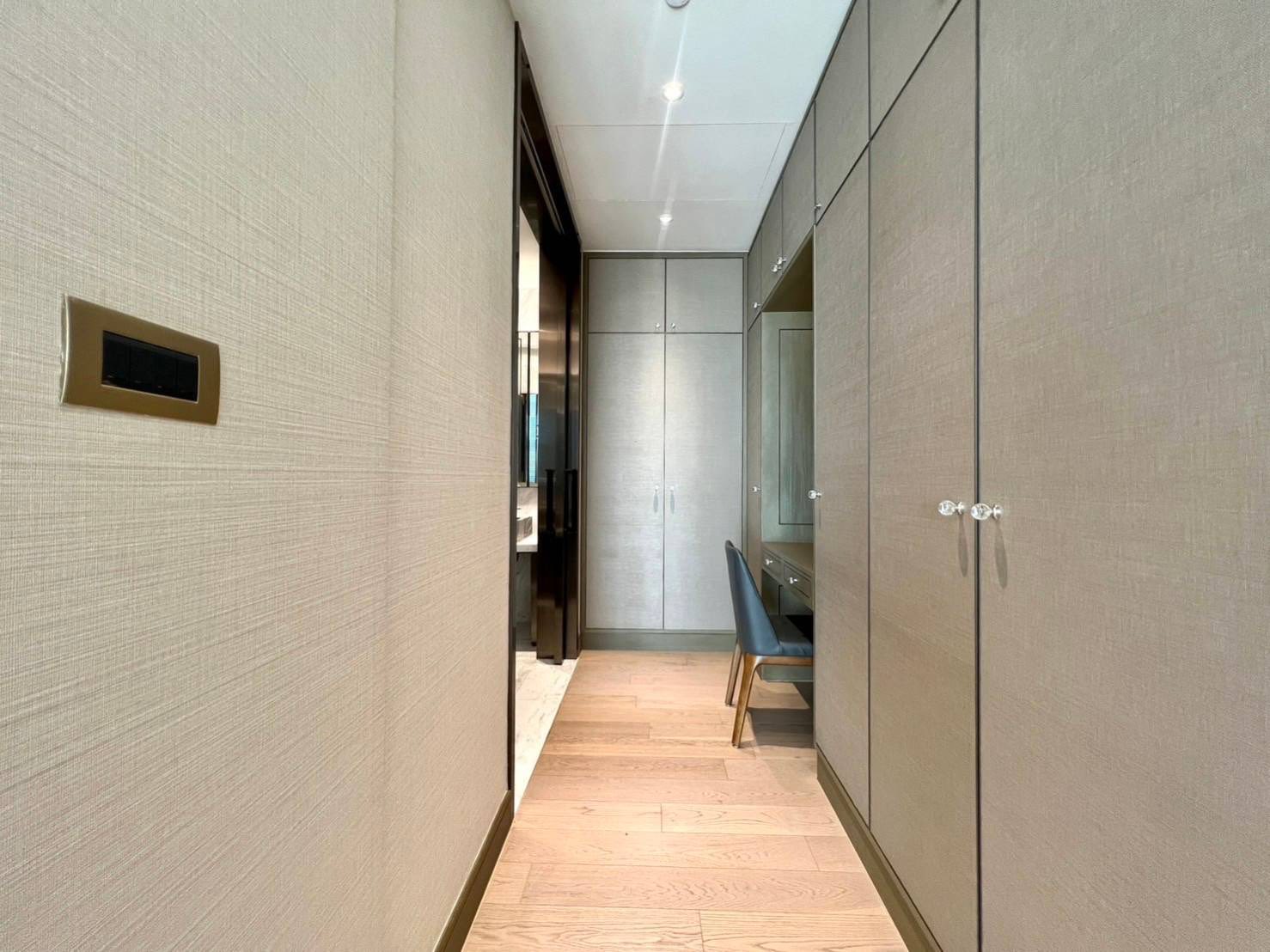 2BR 2BA 151.7sqm Condo for Rent at The Residences at Mandarin near BTS Krung Thon Buri – 250,000 THB/month