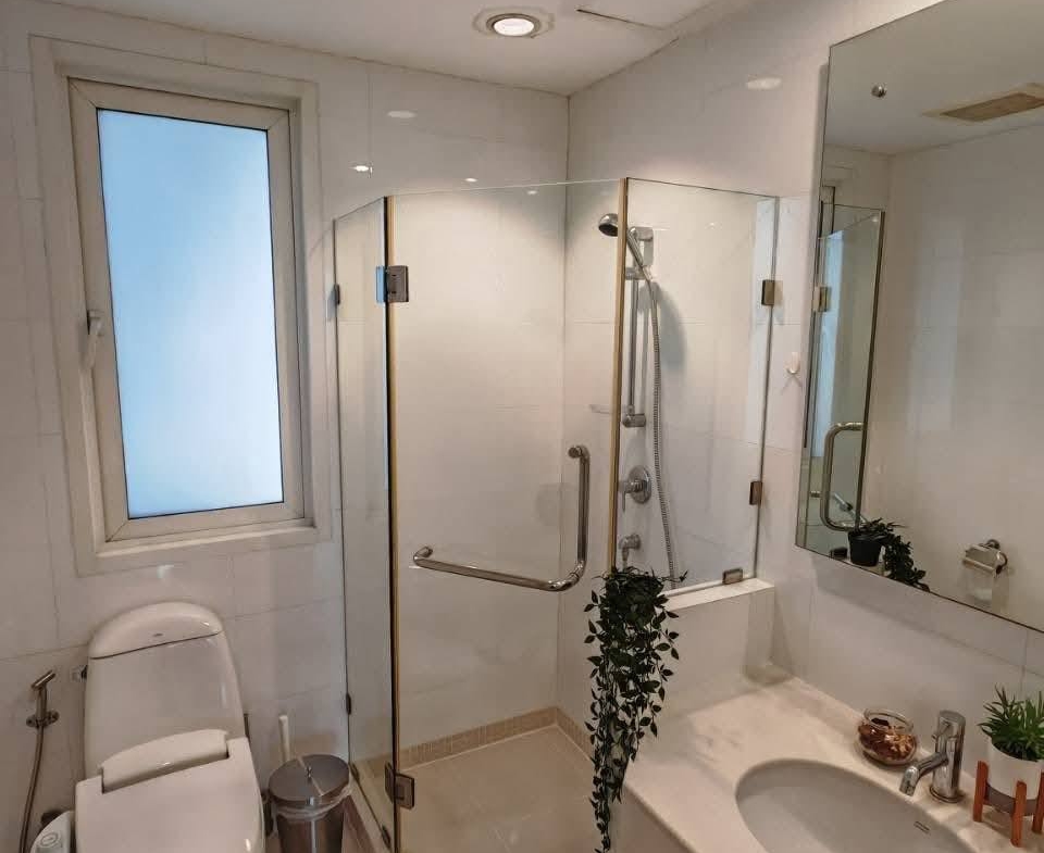 2-Bed 2-Bath 98 sqm Condo for Rent 65K THB at BAAN SIRI 24 near BTS Phrom Phong