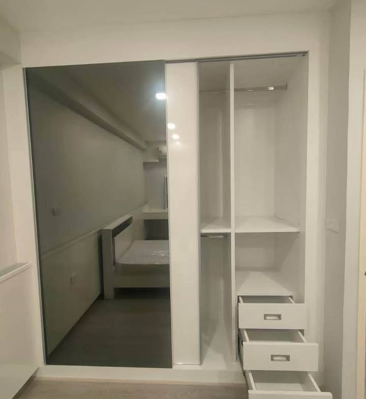 2-Bed 2-Bath 98 sqm Condo at Somkid Place Near BTS Chidlom for Rent 40,000 THB