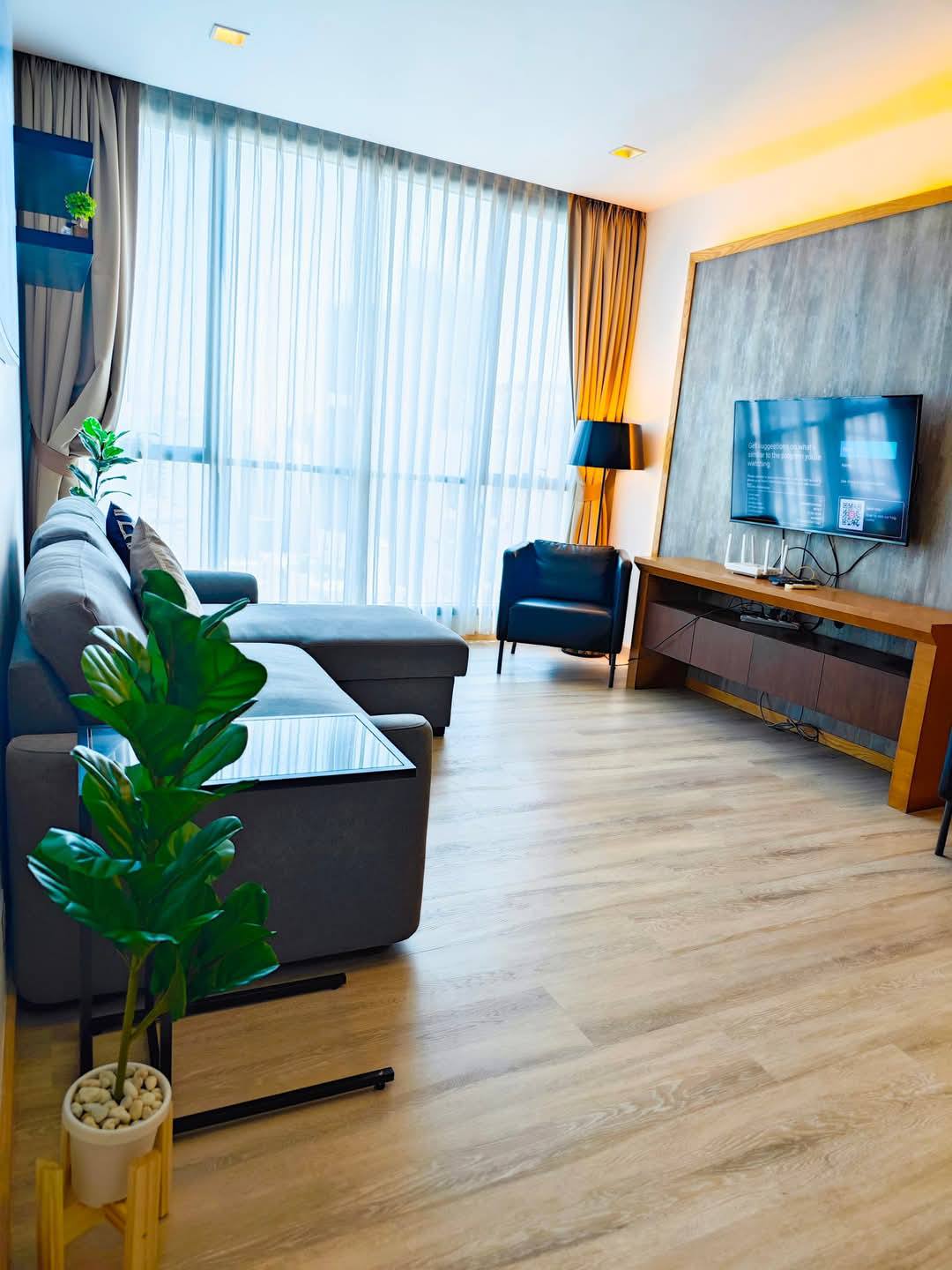 2-Bed 2-Bath 84sqm Condo at Hyde Sukhumvit 13 Near BTS Nana/Asoke – Rent 60K THB / Sale 17.5M THB