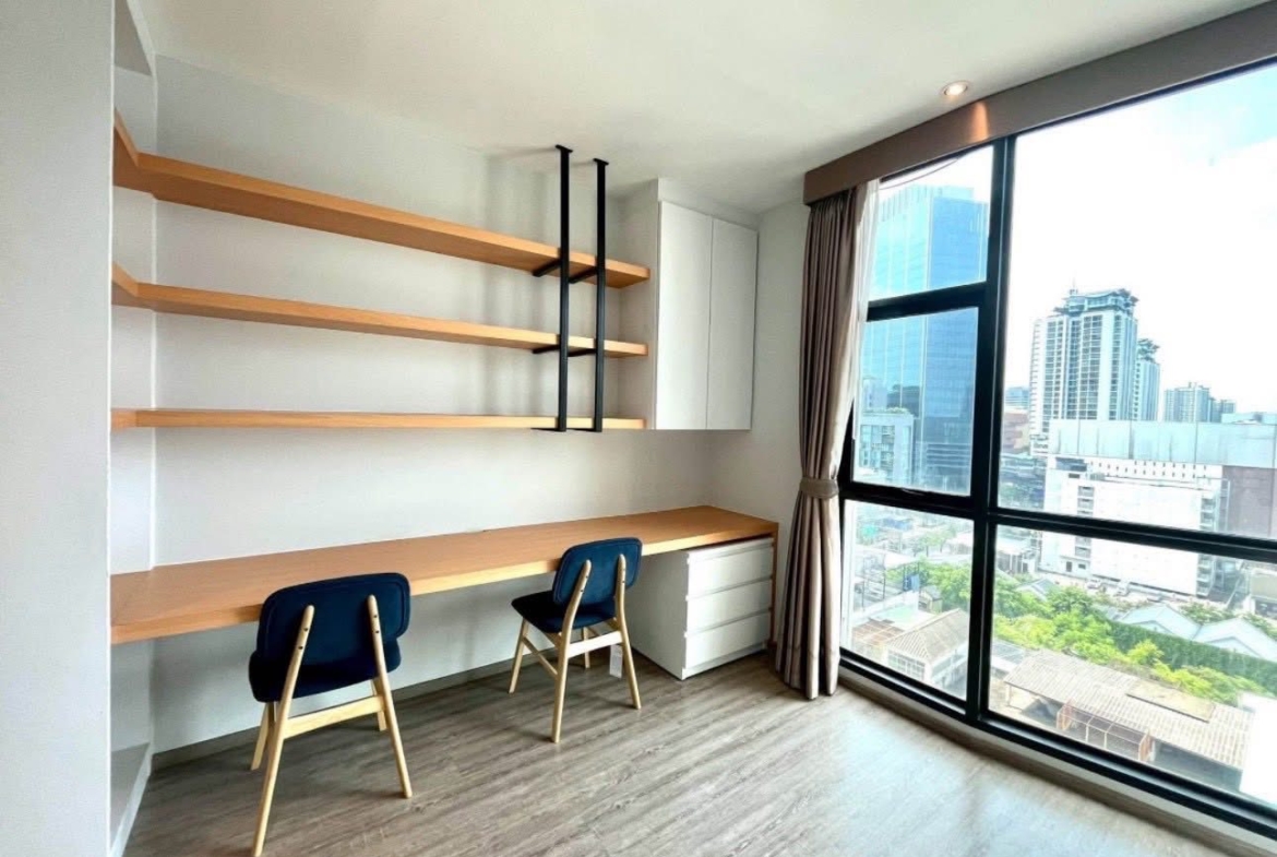 2-Bed 2-Bath 80 sqm Rhythm Ekkamai Condo near Ekkamai BTS for Rent 80K THB