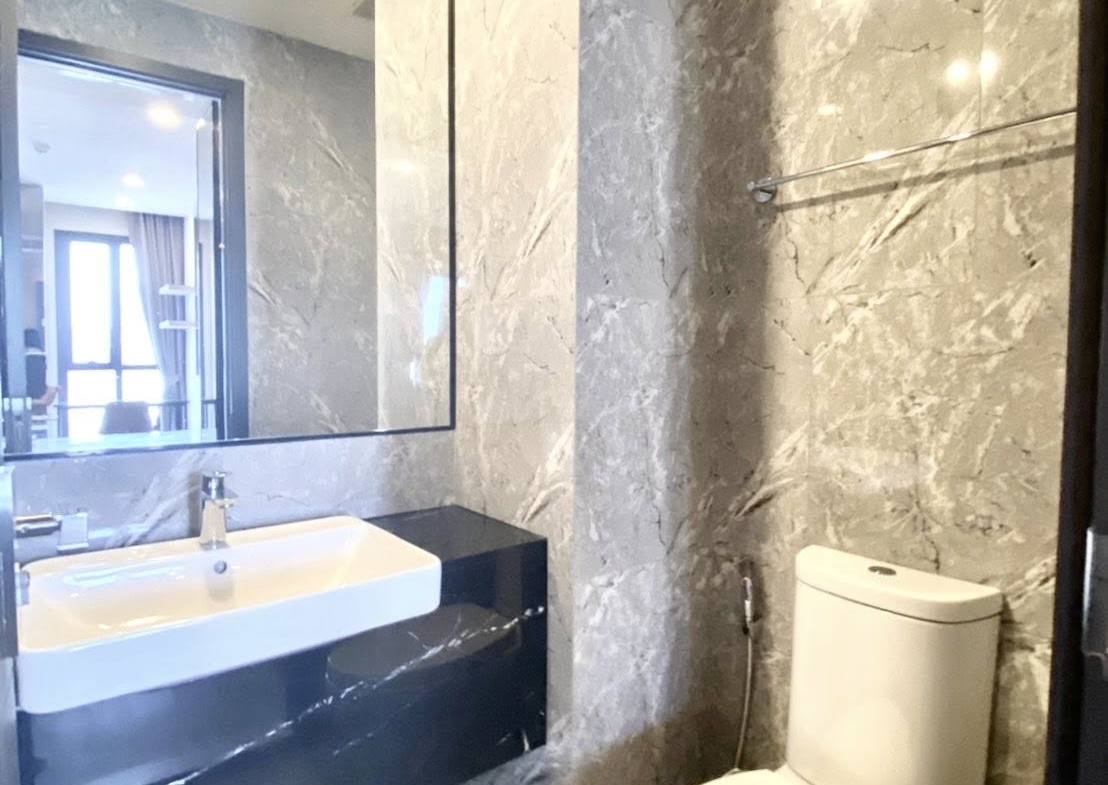 1-Bed, 1-Bath, 35 sqm, Ashton Asoke Condo, for Rent, 35K THB, Next to Sukhumvit MRT