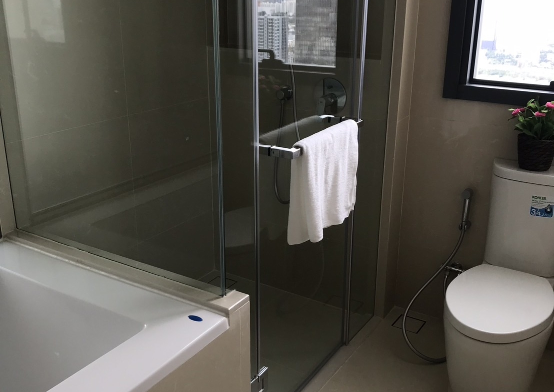 2-Bed 2-Bath 75sqm Condo for Rent at The Esse Asoke Near BTS Asoke – 72,000 THB/Month