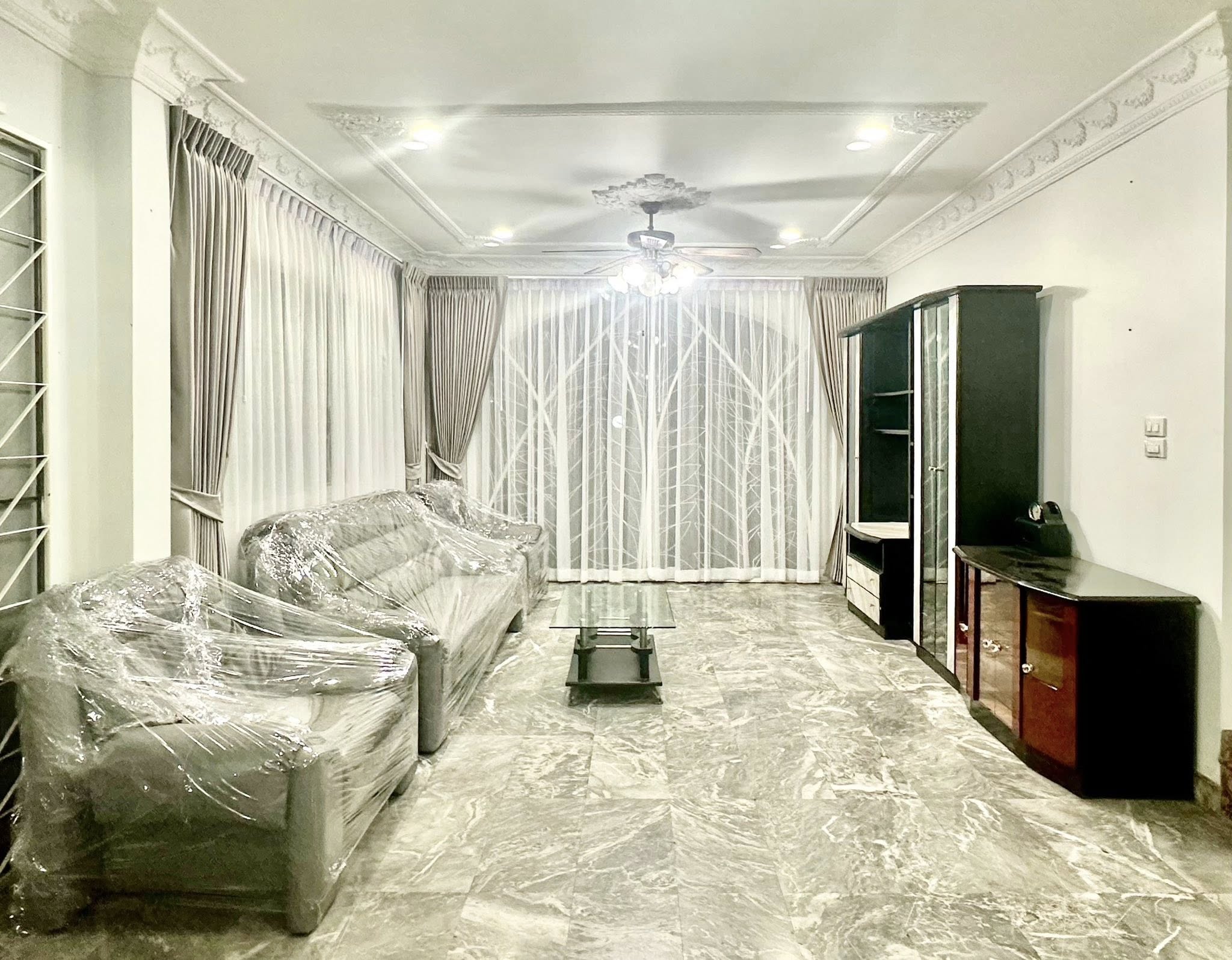 7-Bed 5-Bath 900 sqm House for Rent 90K THB at Borommaratchachonnani, Near BTS Bang Wa