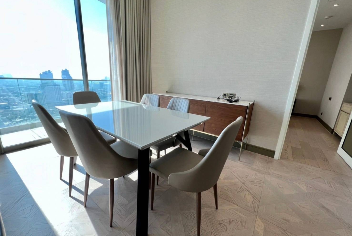 2BR 2BA 151.7sqm Condo for Rent at The Residences at Mandarin near BTS Krung Thon Buri – 250,000 THB/month