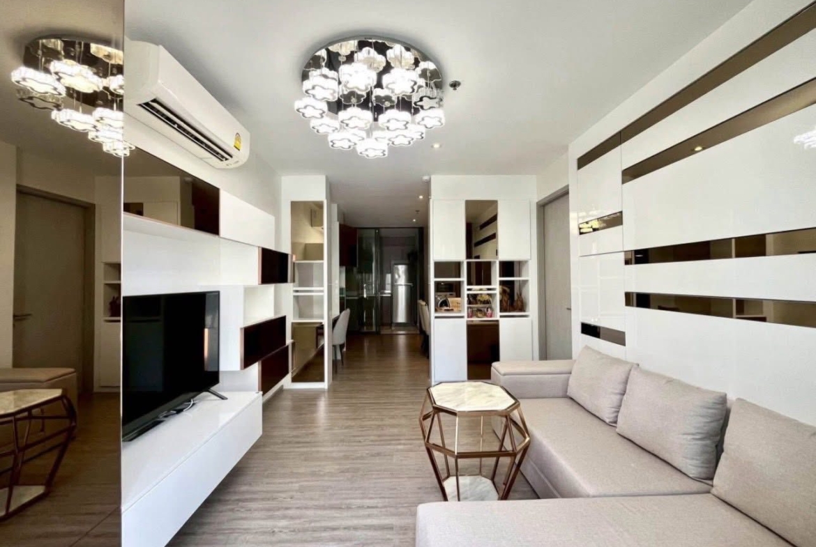 2-Bed 2-Bath 80 sqm Rhythm Ekkamai Condo near Ekkamai BTS for Rent 80K THB
