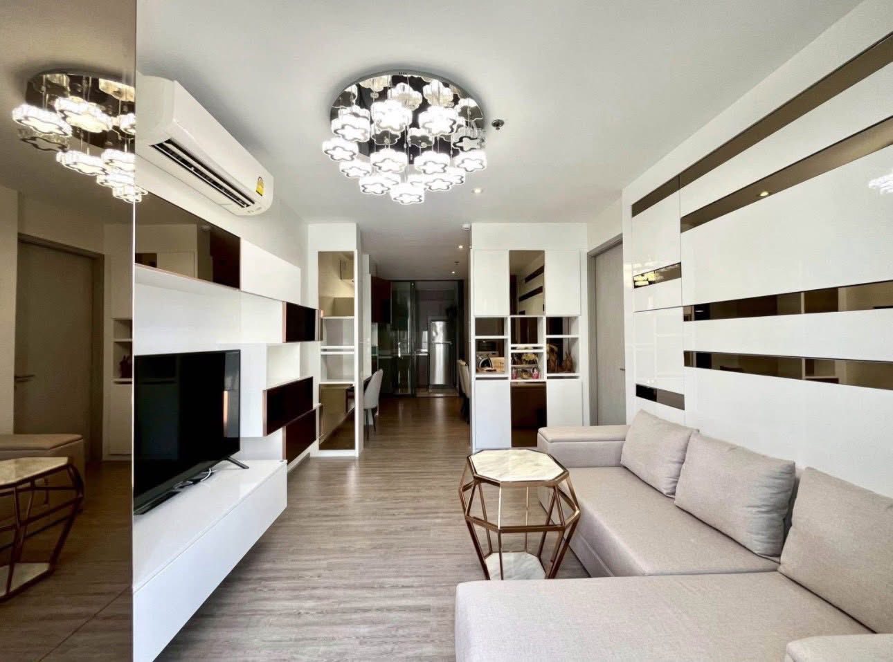 2-Bed 2-Bath 80 sqm Rhythm Ekkamai Condo near Ekkamai BTS for Rent 80K THB