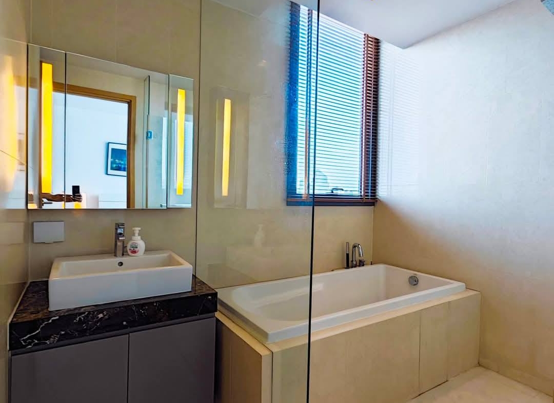 2-Bed 2-Bath 84sqm Condo at Hyde Sukhumvit 13 Near BTS Nana/Asoke – Rent 60K THB / Sale 17.5M THB