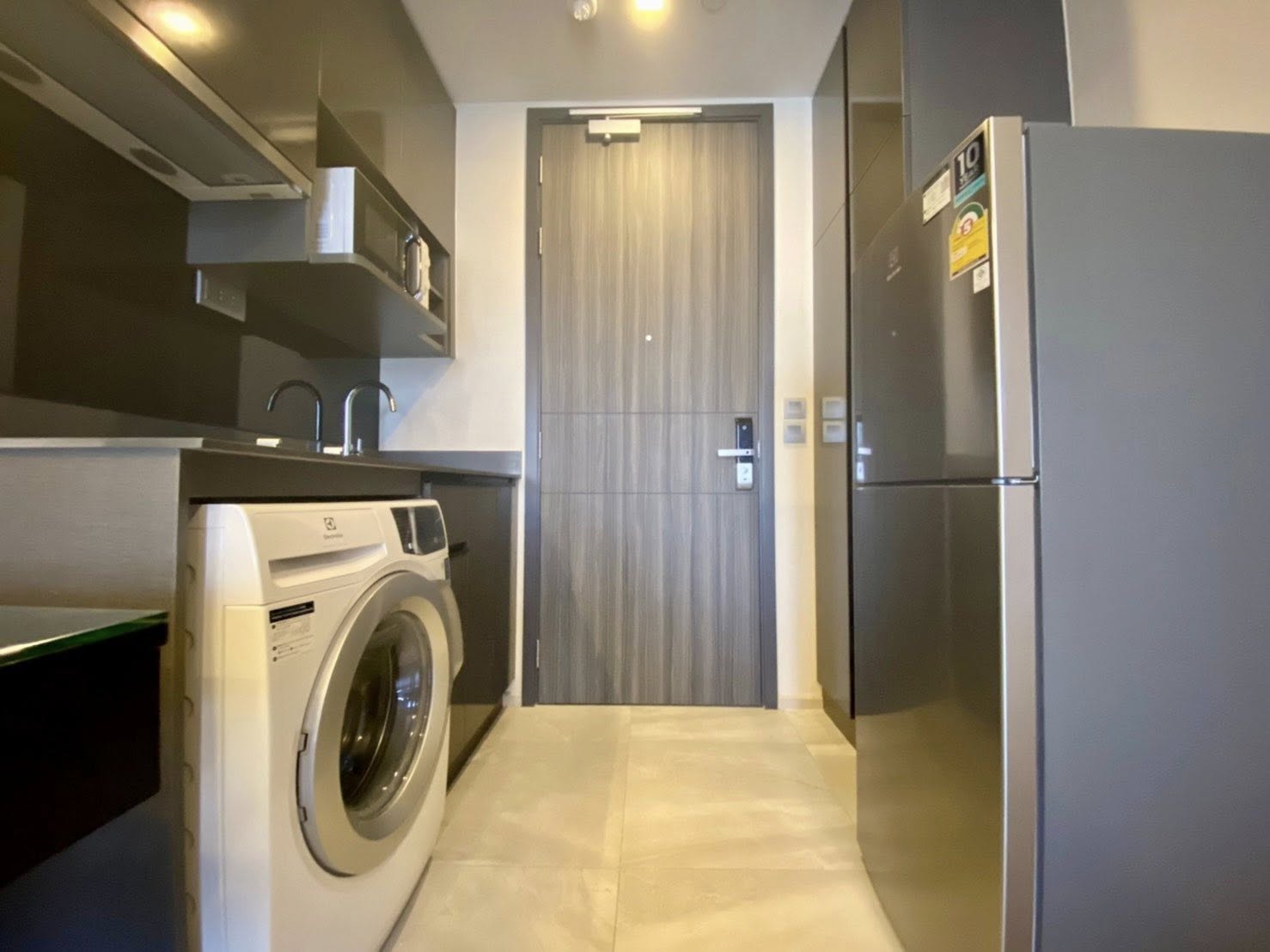 1-Bed, 1-Bath, 35 sqm, Ashton Asoke Condo, for Rent, 35K THB, Next to Sukhumvit MRT