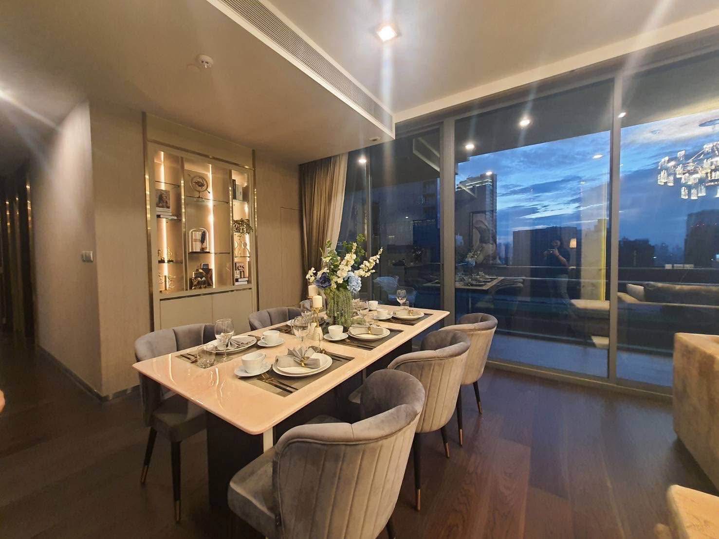 3BR, 3BTH Condo, 145 SQ.M, 200,000 THB/Month, LAVIQ Sukhumvit 57, Near BTS Thong Lo, For Rent