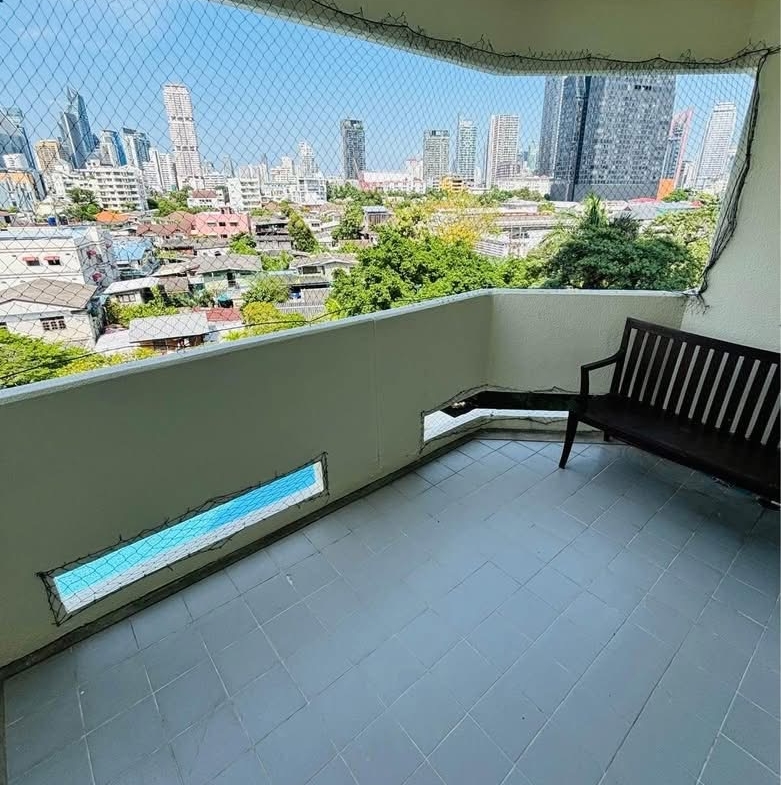 1BR, 1BTH Condo, 60 SQ.M, ฿5,400,000, Baan Sukhumvit, 800m to BTS Thong Lo, For Sale