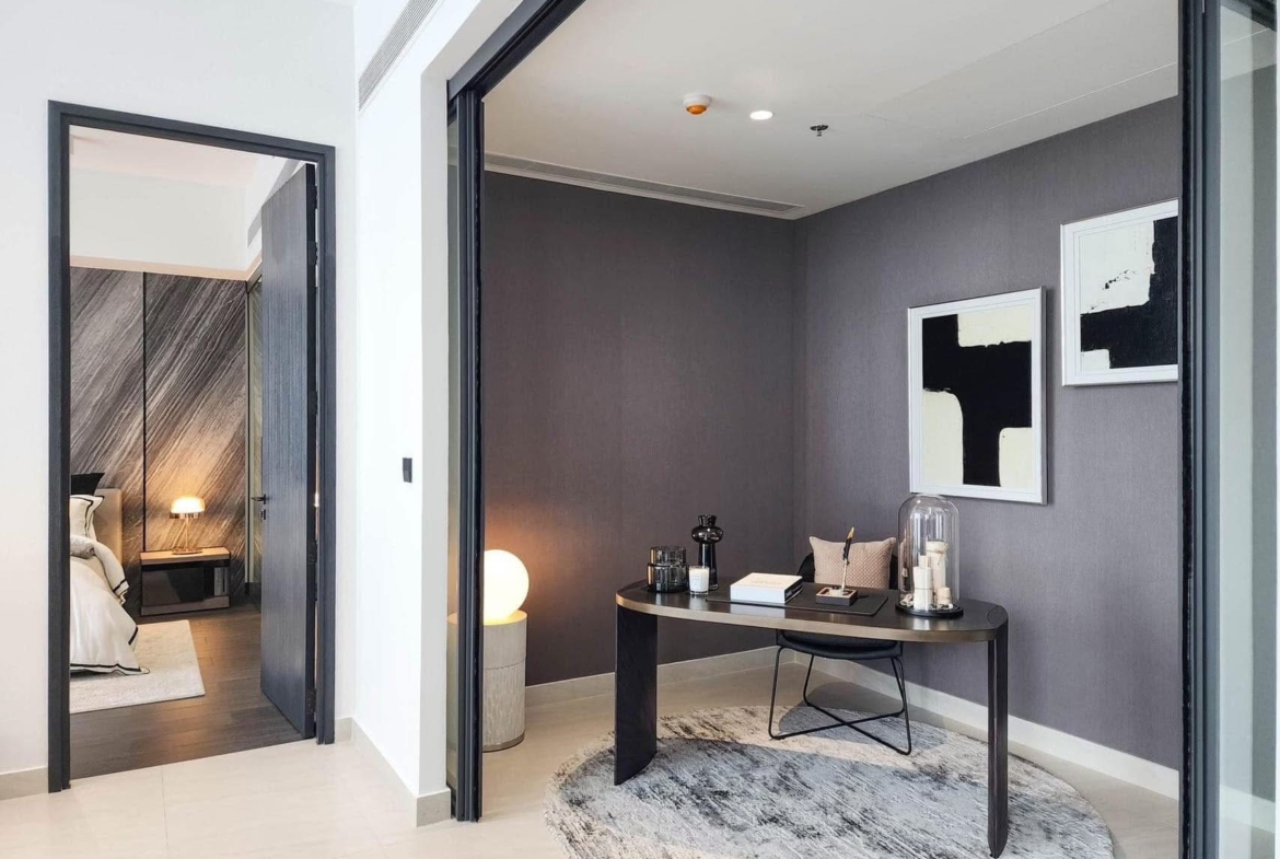 2BR, 3BTH Condo, 135 SQ.M, ฿165,000/Month, Tait Sathorn 12, 200m to BTS Saint Louis, For Rent