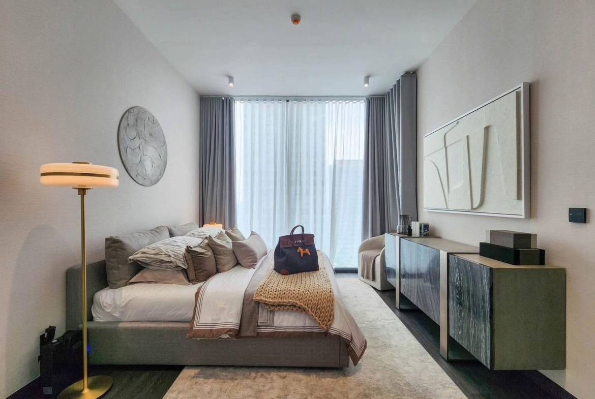 2BR, 3BTH Condo, 135 SQ.M, ฿165,000/Month, Tait Sathorn 12, 200m to BTS Saint Louis, For Rent