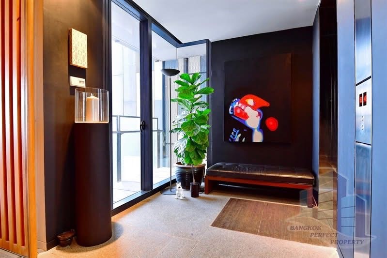2BR, 2.5BTH Condo, 200 SQ.M, ฿120,000/Month, The Met Condo, Near BTS Chong Nonsi, For Rent
