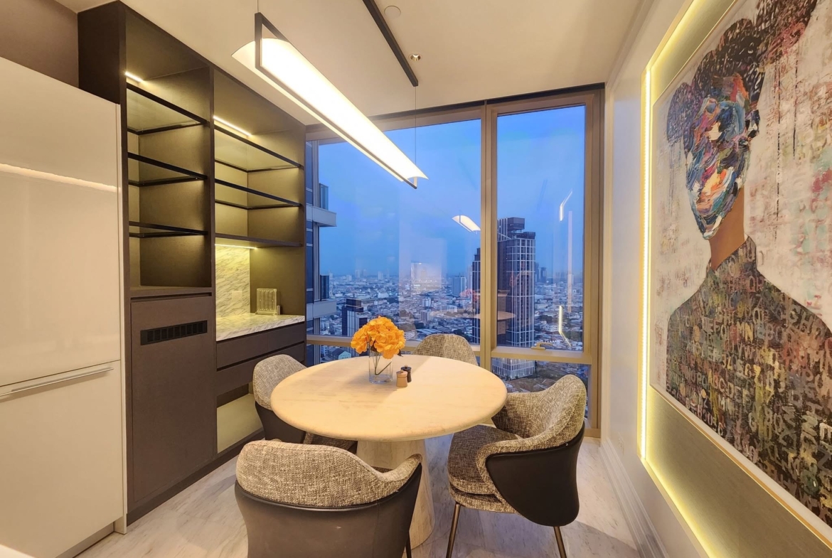 2-Bed 3-Bath 117 sqm Four Seasons Condo Near BTS Saphan Taksin for Sale 49.5M THB