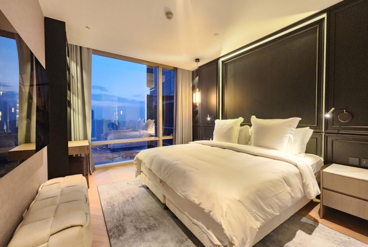 2-Bed 3-Bath 117 sqm Four Seasons Condo Near BTS Saphan Taksin for Sale 49.5M THB
