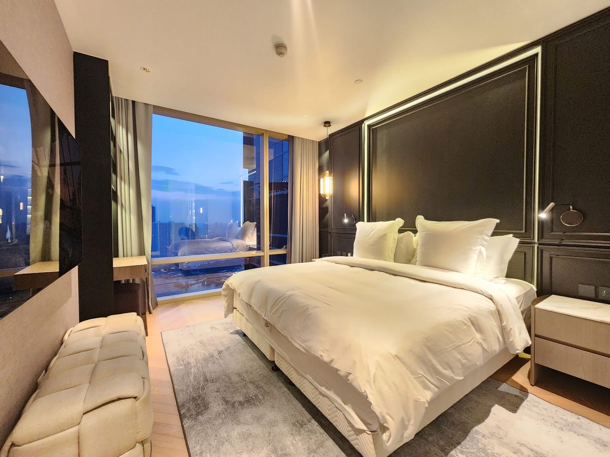 2-Bed 3-Bath 117 sqm Four Seasons Condo Near BTS Saphan Taksin for Sale 49.5M THB