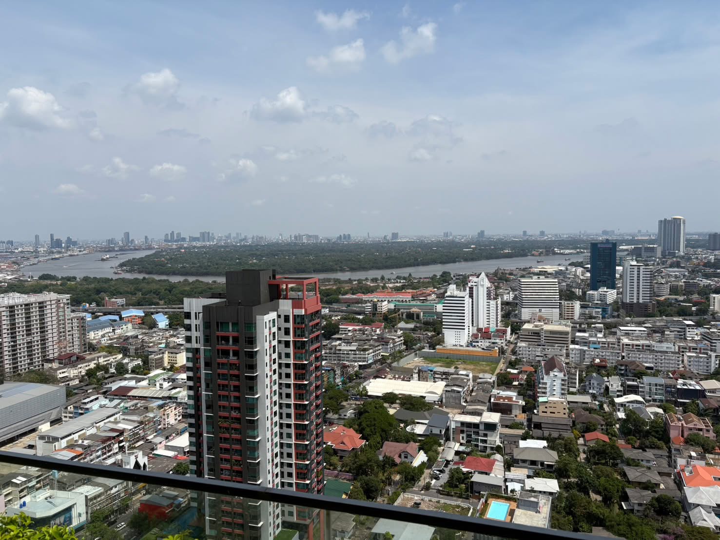 3-Bed 2-Bath 127 sqm Condo at The Issara Sathorn near BTS Chong Nonsi for Sale 30M THB