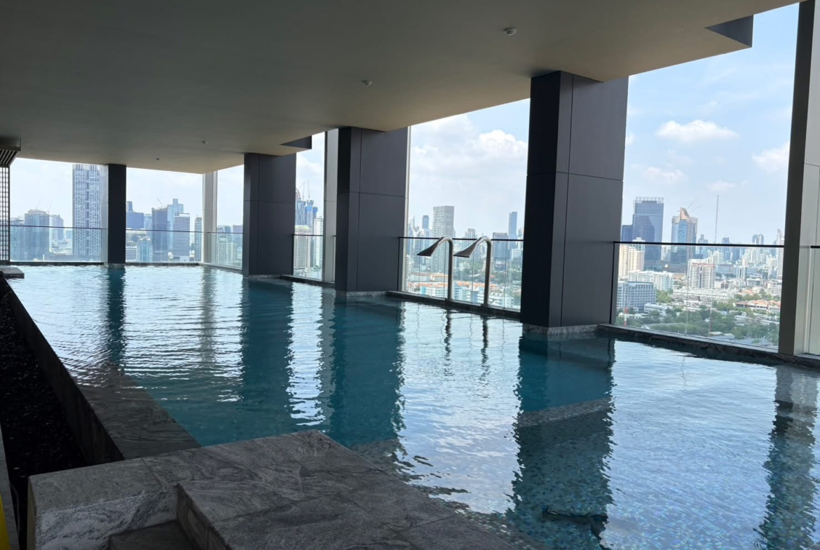 3-Bed 2-Bath 127 sqm Condo at The Issara Sathorn near BTS Chong Nonsi for Sale 30M THB