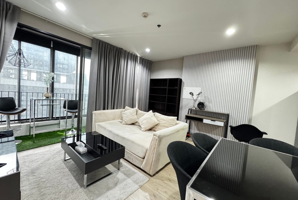 2-Bed 1-Bath 50.5 sqm Condo for Rent at Ideo Q Ratchathewi Near BTS Ratchathewi – 32,000 THB/Month