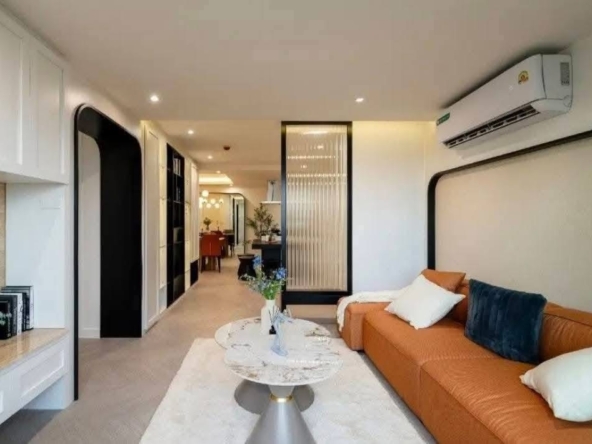 3-Bed 3-Bath Condo 117 sqm at LE NICE EKKAMAI Near BTS Ekkamai for Sale 13.9M THB