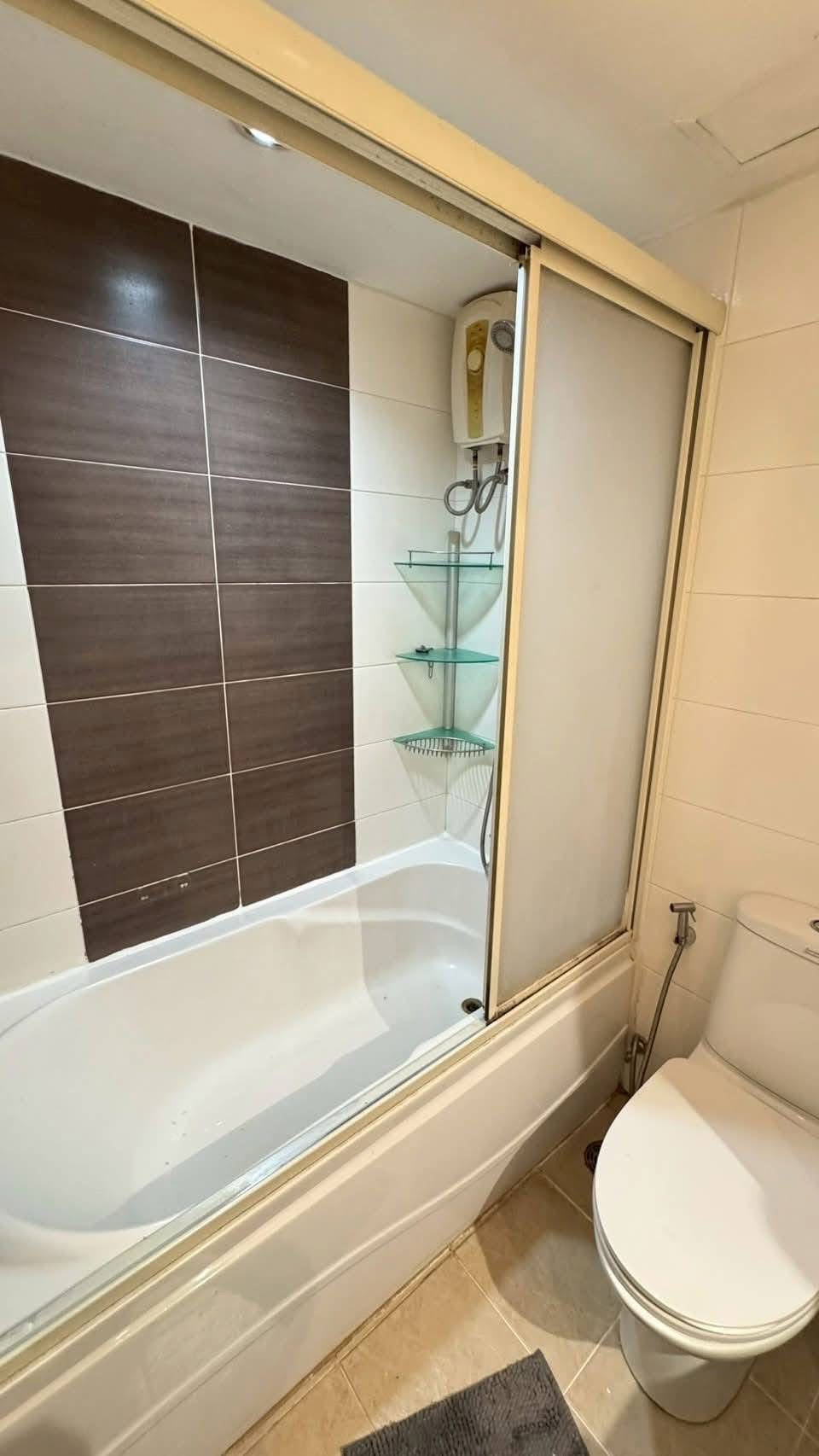 2-Bed 1-Bath 100 sqm Condo at Grand Park View Asok for Rent 45K THB Near BTS Asoke