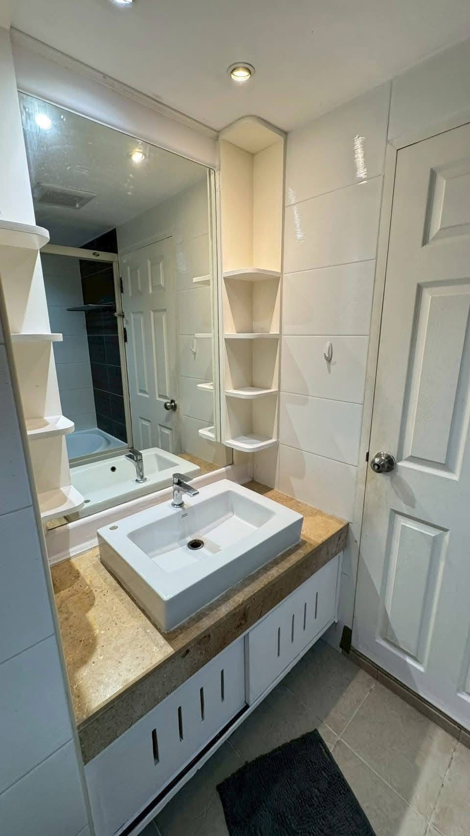 2-Bed 1-Bath 100 sqm Condo at Grand Park View Asok for Rent 45K THB Near BTS Asoke