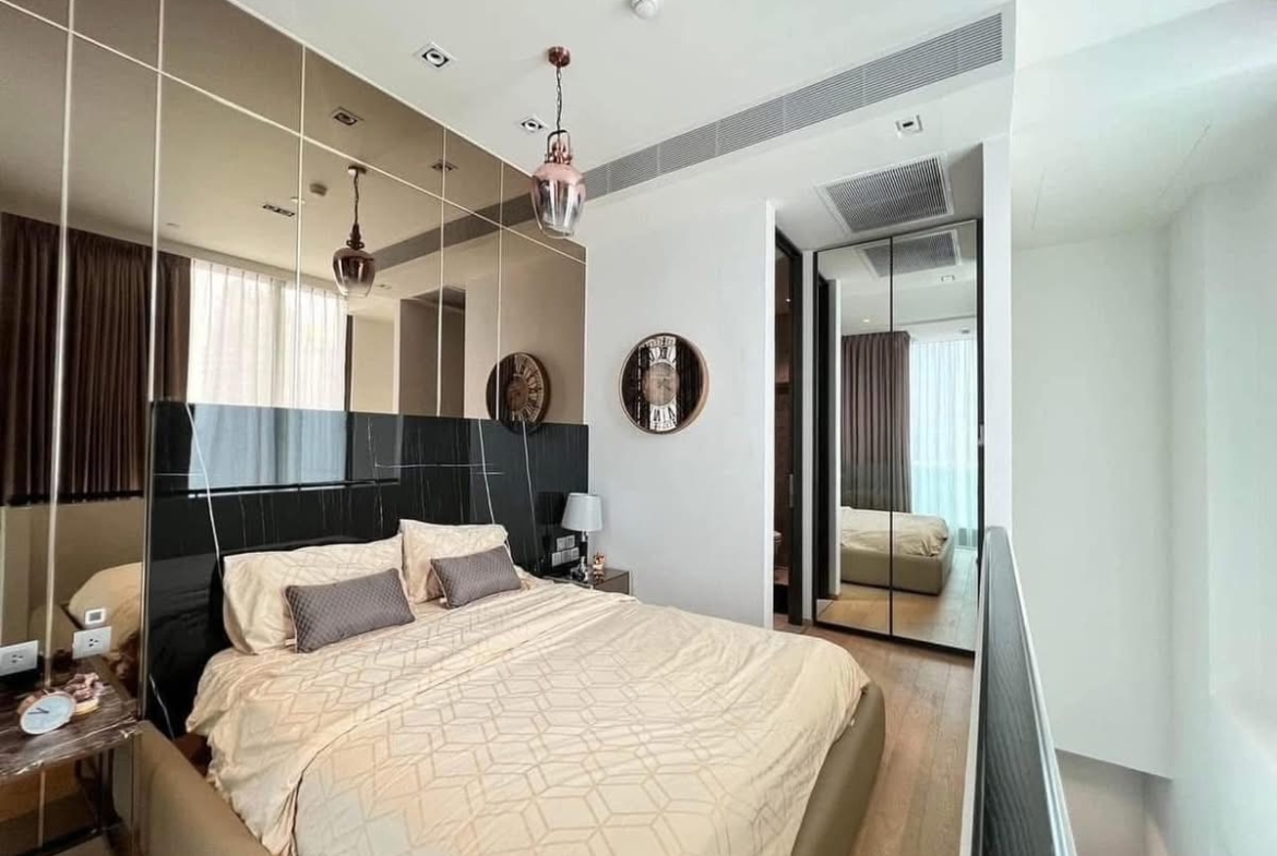 1-Bed 1-Bath Duplex Condo 51 sqm at 28 Chidlom near BTS Chidlom for Rent 55K THB