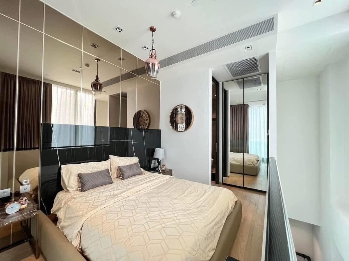 1-Bed 1-Bath Duplex Condo 51 sqm at 28 Chidlom near BTS Chidlom for Rent 55K THB