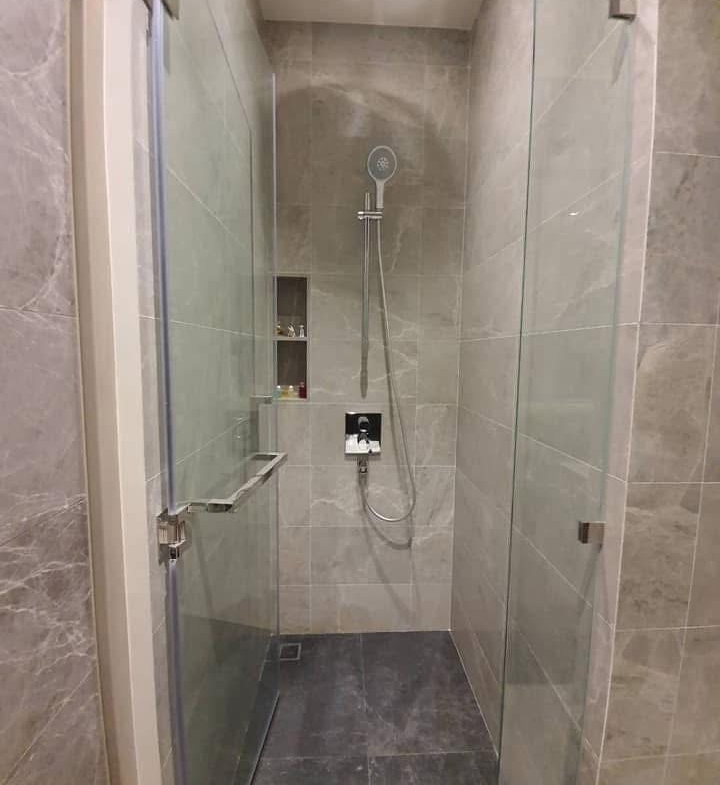 1-Bed 1-Bath Duplex Condo 51 sqm at 28 Chidlom near BTS Chidlom for Rent 55K THB
