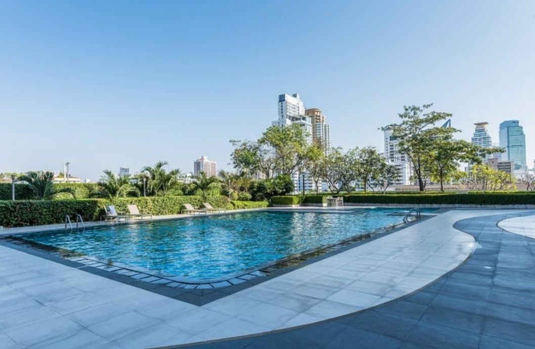 3-Bed 2-Bath 133 sqm Condo at D.S. Tower 2 near BTS Phrom Phong for Rent 58K THB