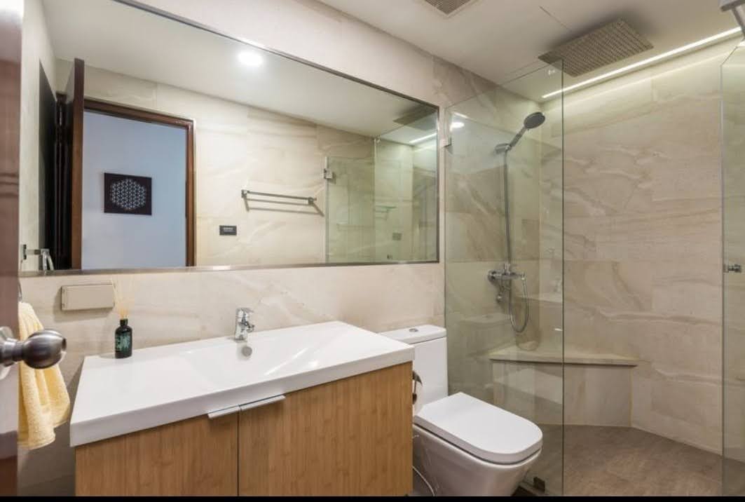 3-Bed 2-Bath 133 sqm Condo at D.S. Tower 2 near BTS Phrom Phong for Rent 58K THB