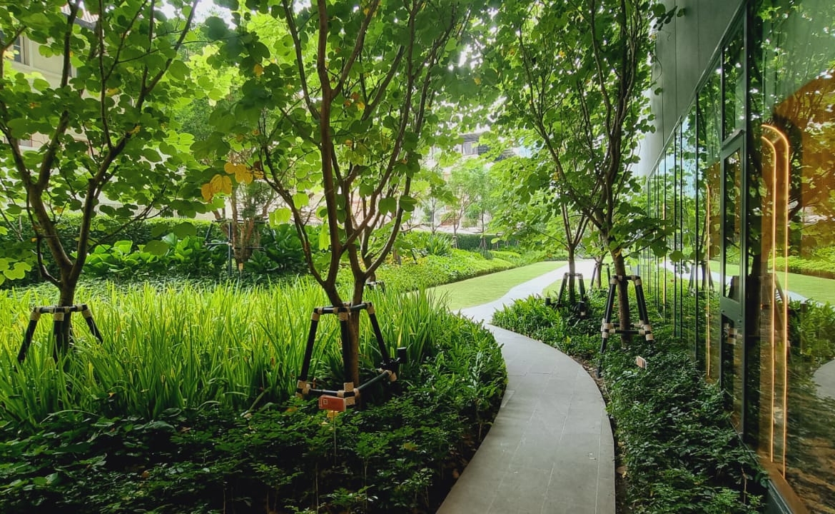 2-Bed 1-Bath 49sqm Condo at Life Rama 4 – Asoke Near Asoke BTS/MRT for Rent 45,000 THB