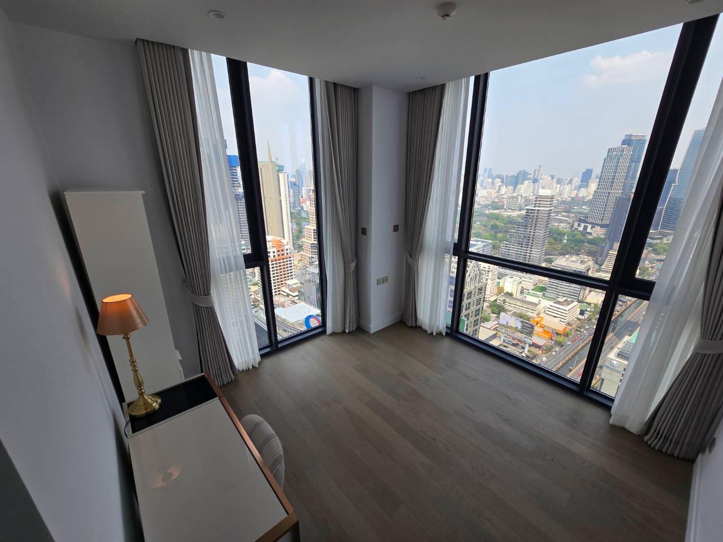 3BR, 2BTH Condo, 100 SQ.M, 120,000 THB/Month, Supalai Icon Sathorn, Near BTS Surasak, For Rent