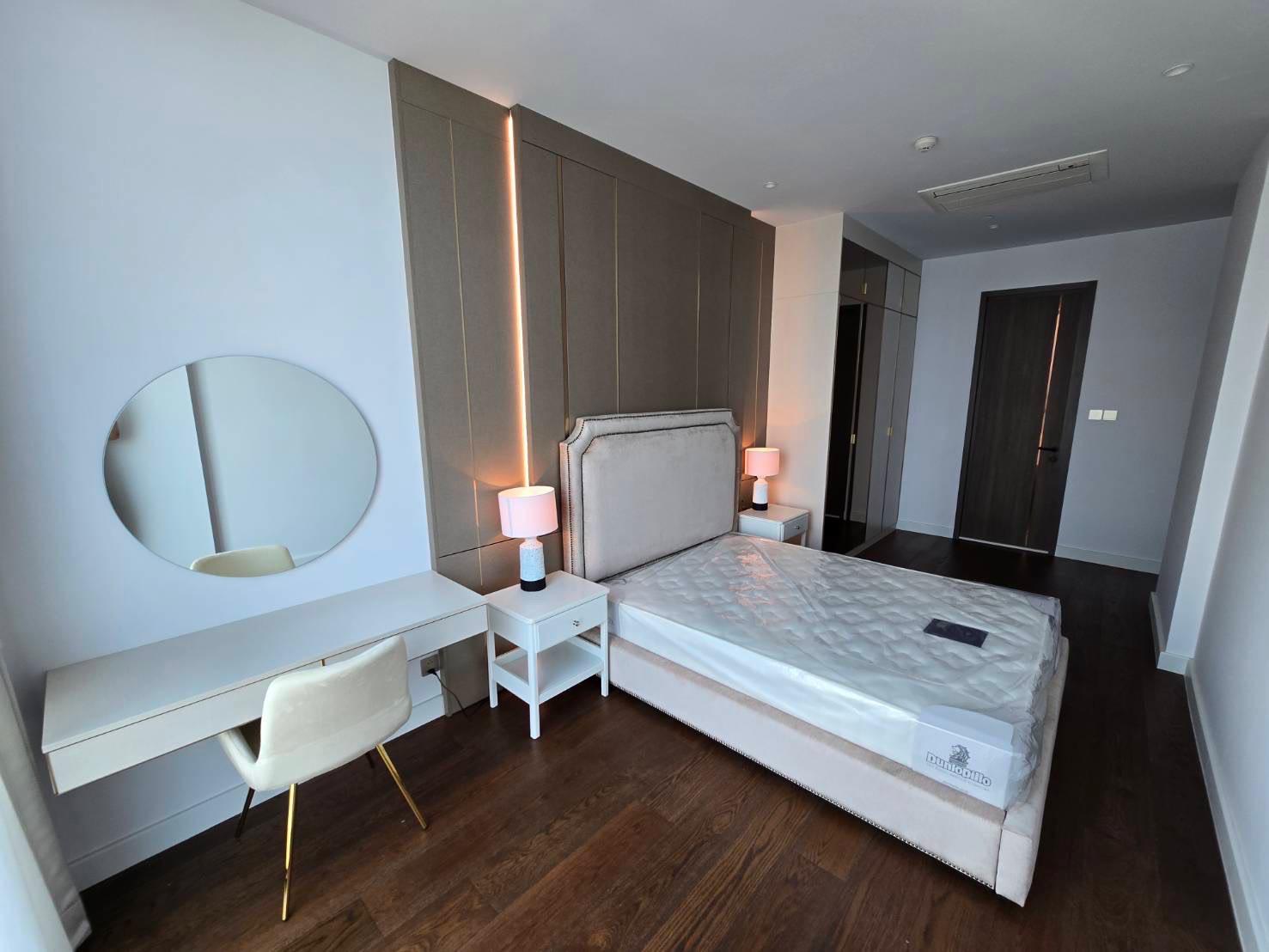 3BR, 2BTH Condo, 100 SQ.M, 120,000 THB/Month, Supalai Icon Sathorn, Near BTS Surasak, For Rent
