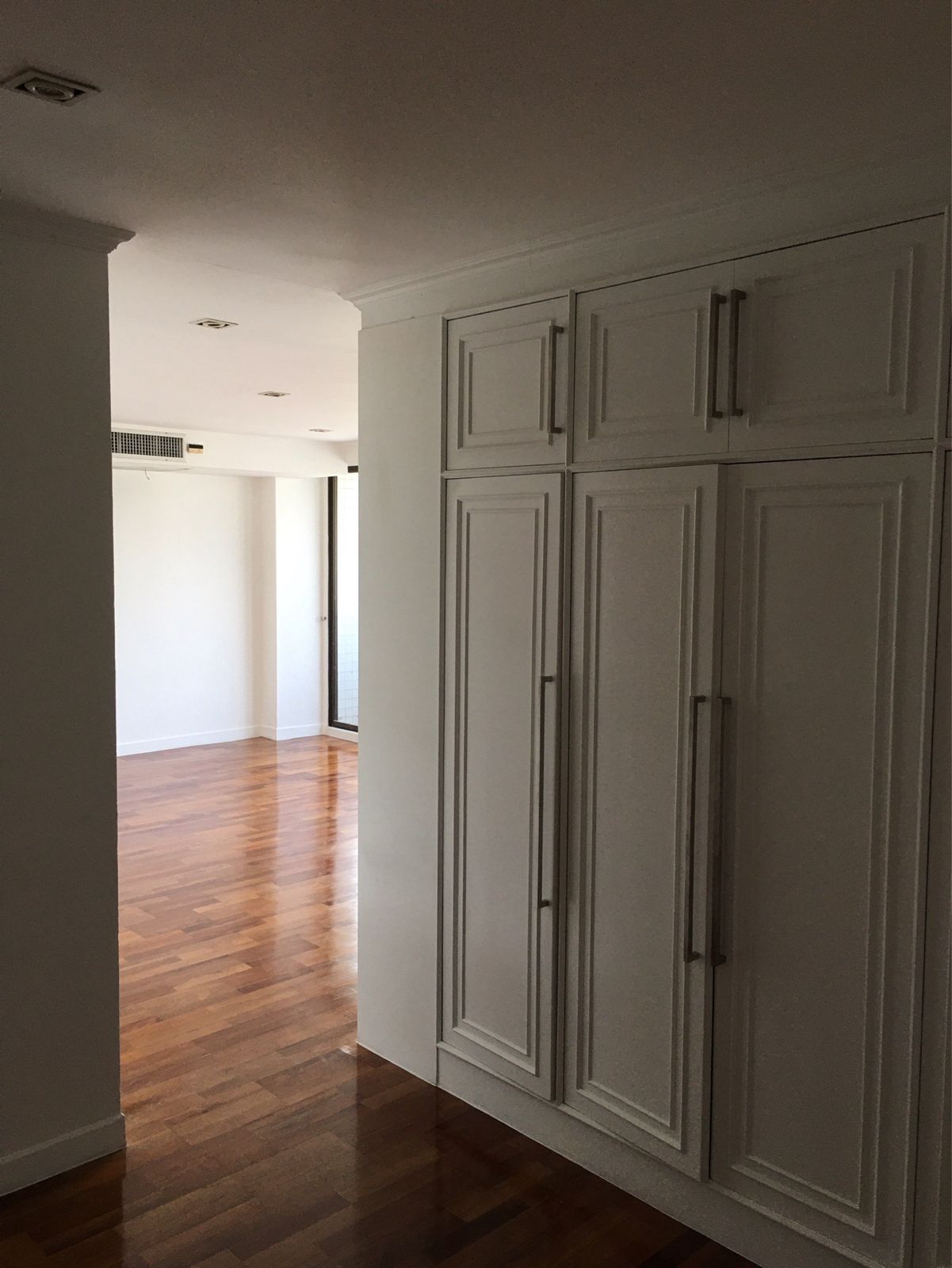 4BR, 3BTH, 380 SQM, 120,000 THB/month, Lakeview Residences, Sukhumvit 12, near BTS Asoke, Condo for Rent