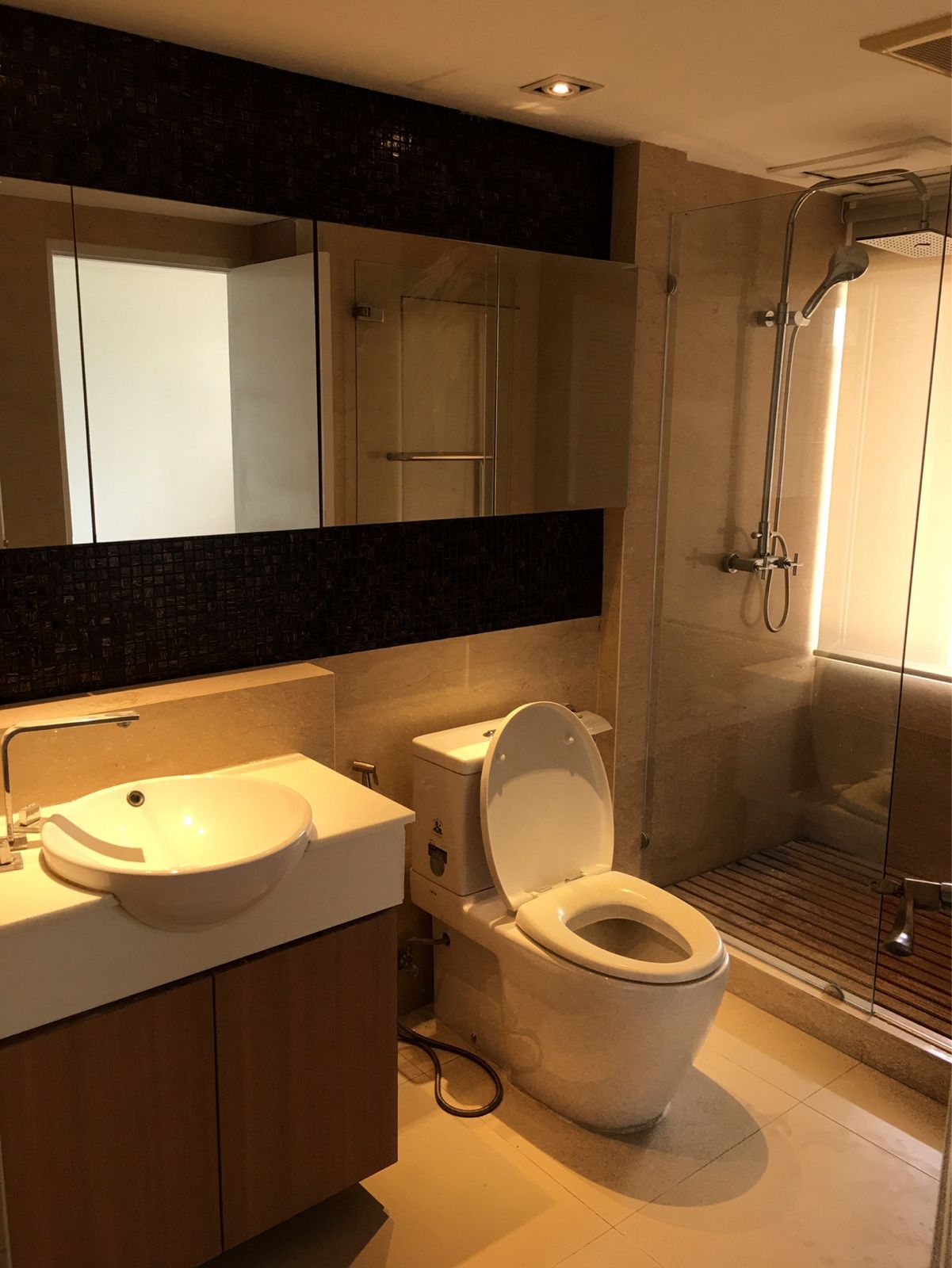 4BR, 3BTH, 380 SQM, 120,000 THB/month, Lakeview Residences, Sukhumvit 12, near BTS Asoke, Condo for Rent