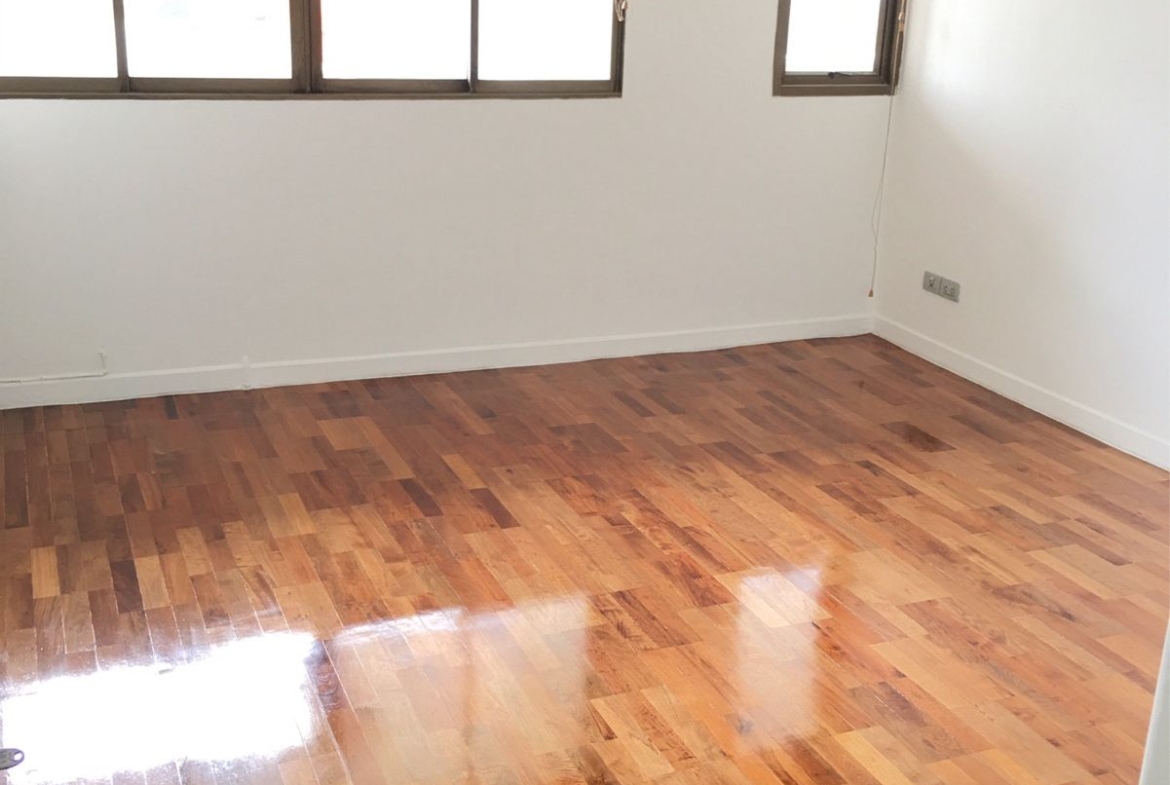 4BR, 3BTH, 380 SQM, 120,000 THB/month, Lakeview Residences, Sukhumvit 12, near BTS Asoke, Condo for Rent