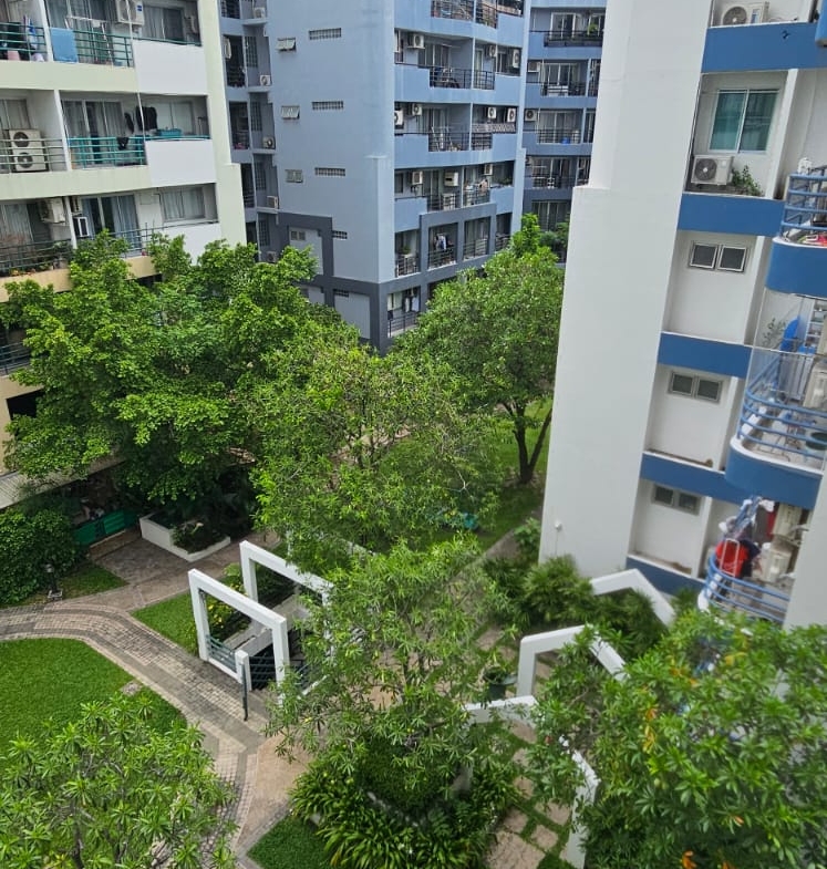 4-Bed 2-Bath 150 sqm Condo for Rent at Waterford Park Rama 4 near BTS Phra Khanong – 45,000 THB/month