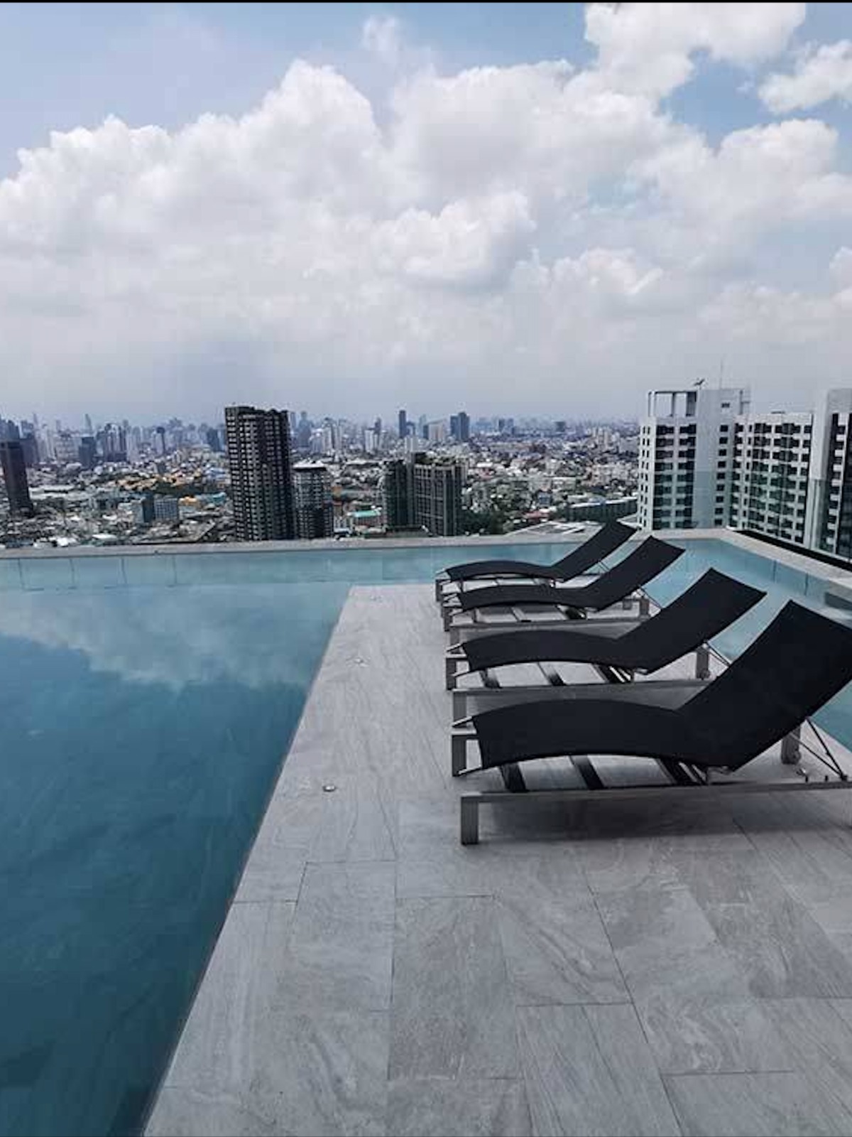 3-Bed 3-Bath 225 sqm Condo at President Park Sukhumvit 24 Phrom Phong BTS for Rent 70K or Sale 19M
