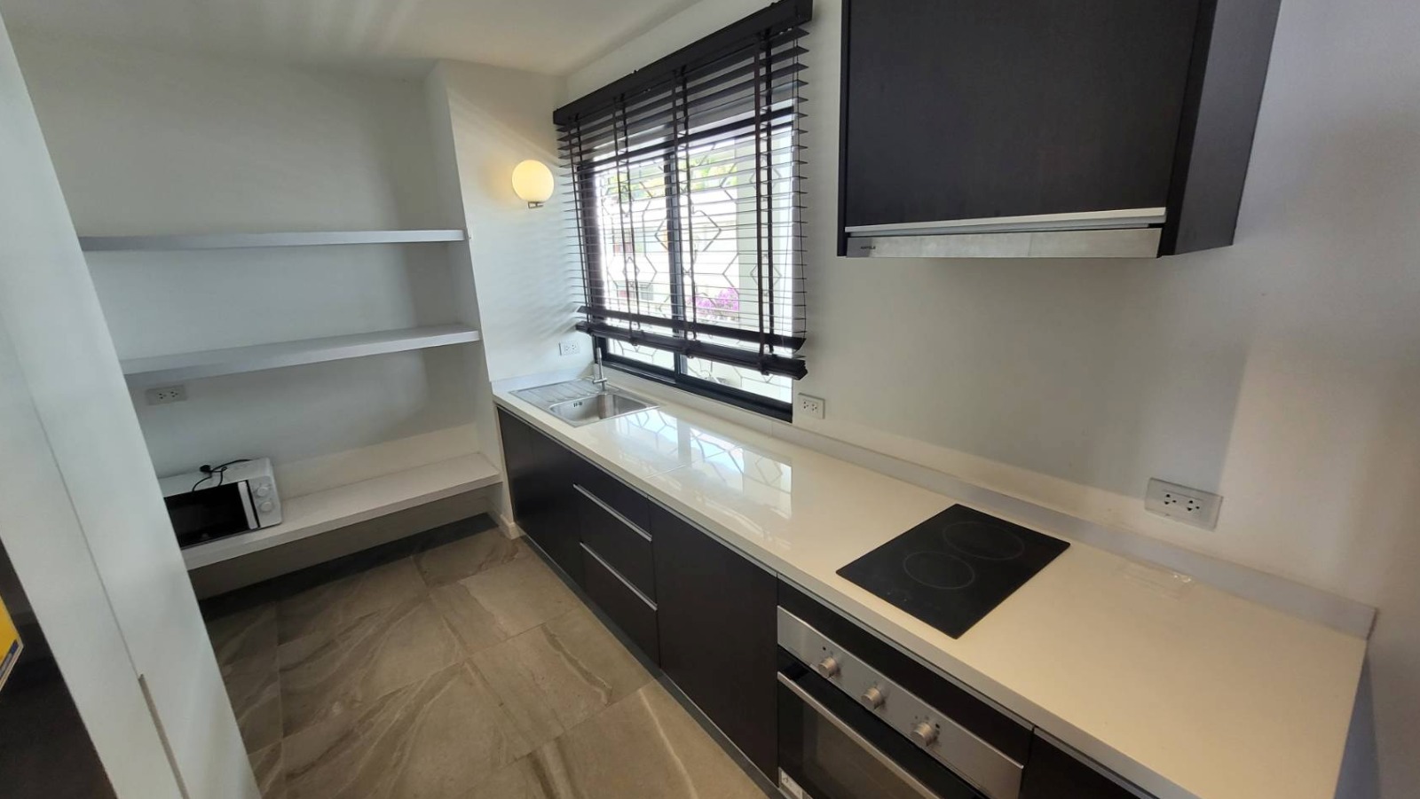 2-Bed 1-Bath 78 sqm Fair Tower Condo near BTS On Nut for Rent 30K THB