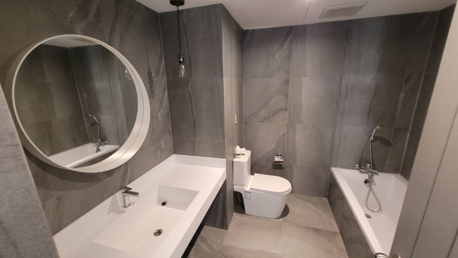 2-Bed 1-Bath 78 sqm Fair Tower Condo near BTS On Nut for Rent 30K THB