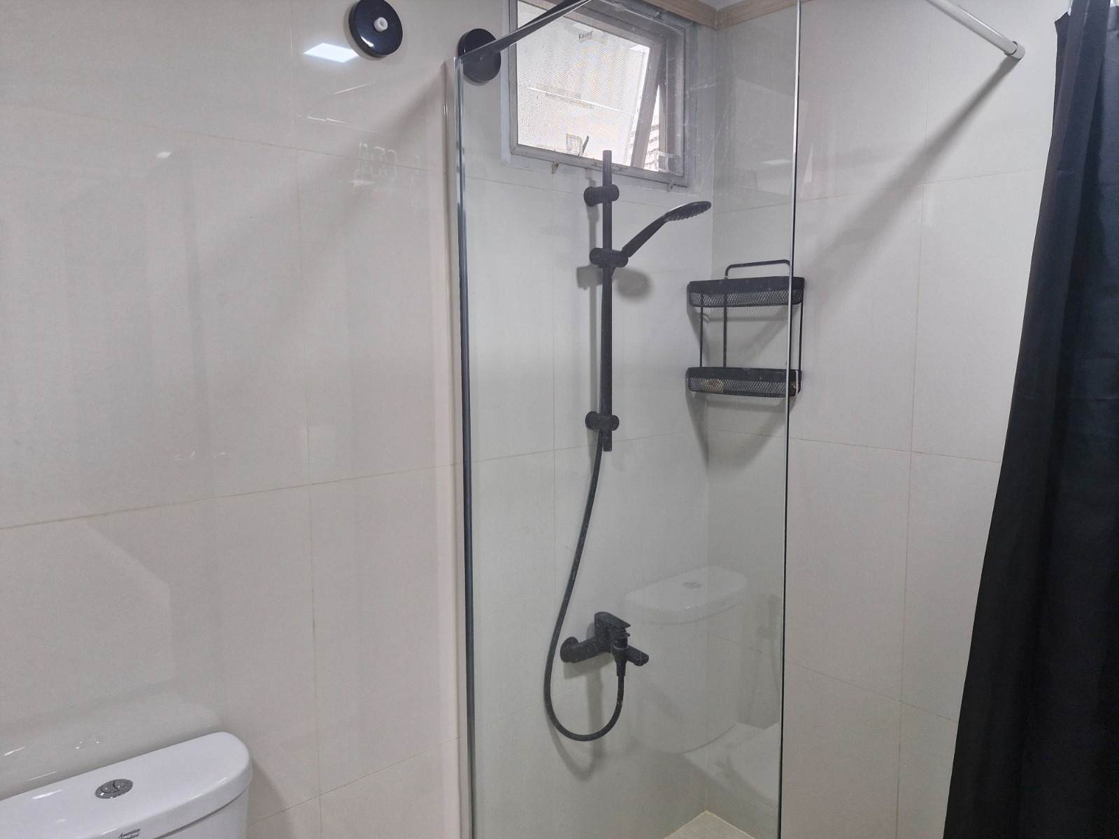 3-Bed 2-Bath 150 sqm Condo at D.S. Tower 2 Near Phrom Phong BTS for Rent 65K THB