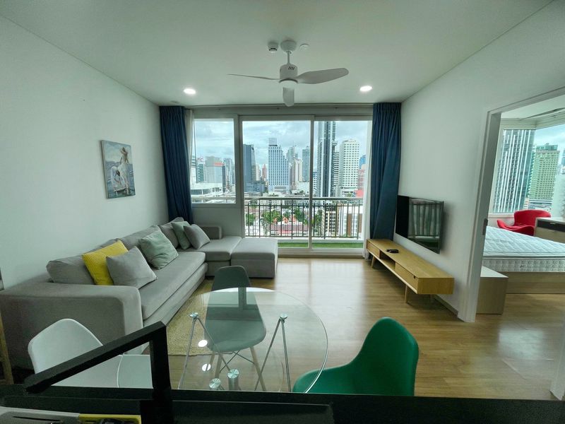 1-Bed 1-Bath 51 sqm Condo at Wind Sukhumvit 23 near BTS Asoke for Rent 32K THB / Sale 7.3M THB