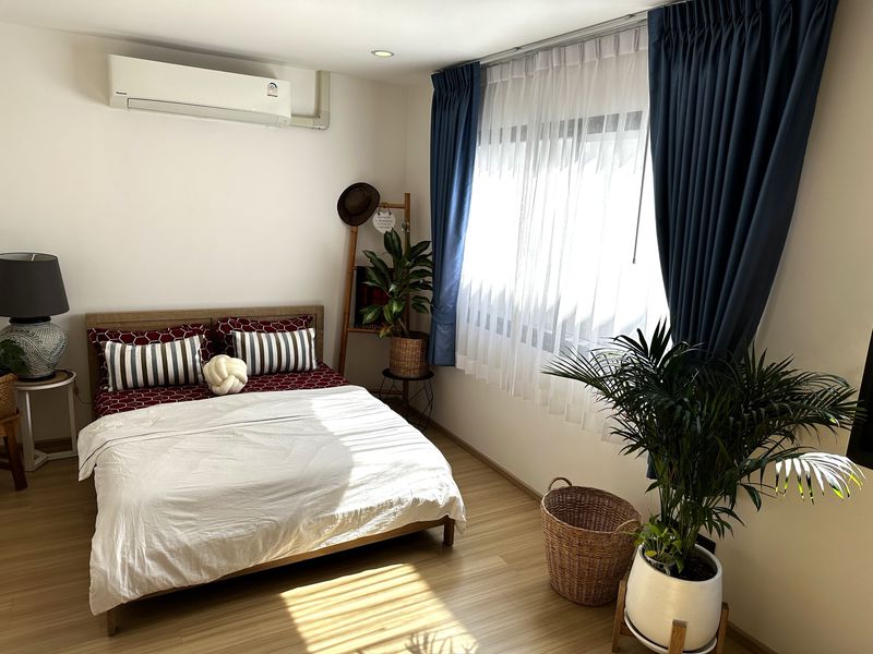 3-Bed 4-Bath 220 sqm Townhome for Rent at Moo Baan Shizen, Near BTS On Nut – 100,000 THB/Month