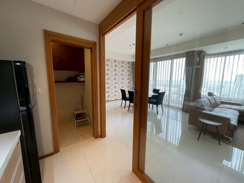 2-Bed 3-Bath 108sqm Condo for Rent 60,000 THB at The Emporio Place, BTS Phrom Phong