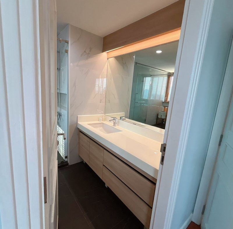 3-Bed 3-Bath 223 sqm Condo for Rent at President Park near Phrom Phong BTS - 85,000 THB/month