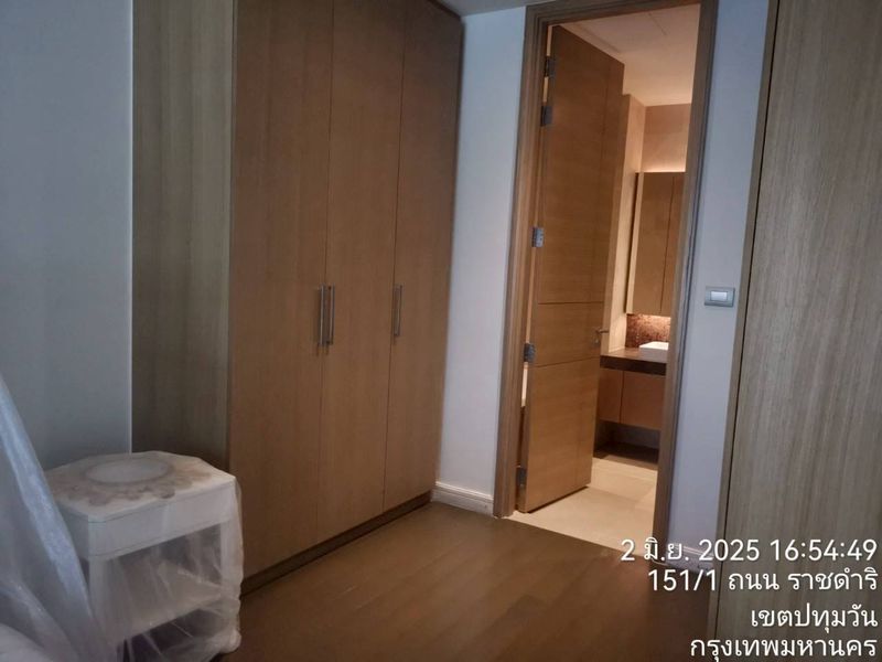 2-Bed 2-Bath 83.7 sqm Magnolias Ratchadamri Condo Near BTS Ratchadamri for Rent 75K THB