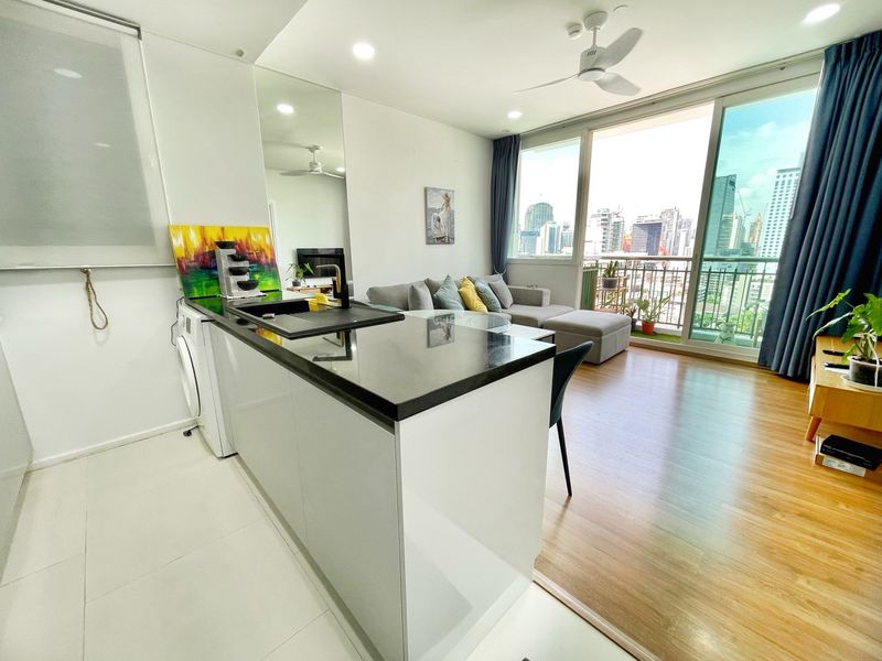 1-Bed 1-Bath 51 sqm Condo at Wind Sukhumvit 23 near BTS Asoke for Rent 32K THB / Sale 7.3M THB