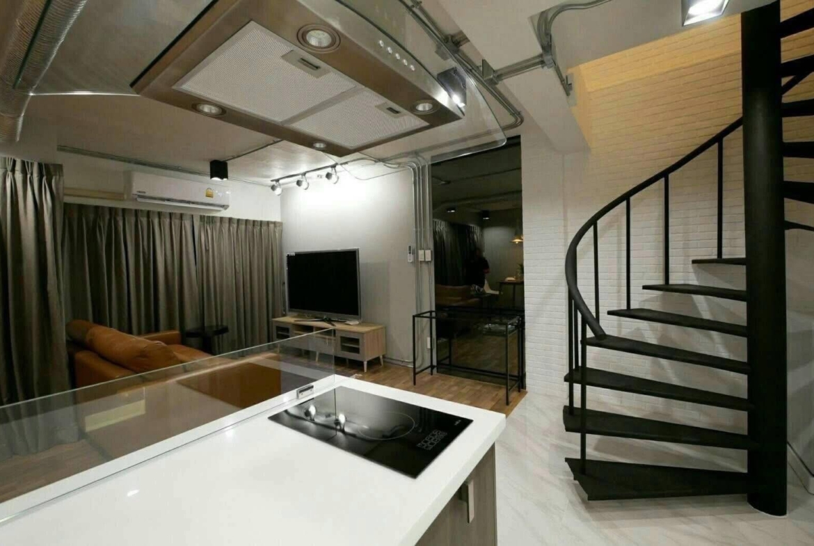 2-Bed 2-Bath 93 sqm Thong Lo Tower Condo Near BTS Thonglor for Rent 45K THB